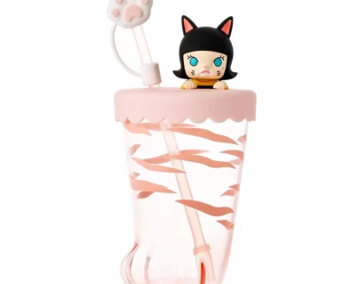 POP-MART-A-Boring-Day-With-Molly-Straw-Cup.webp