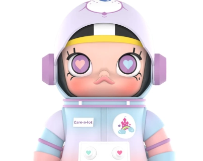 POP-MART-MEGA-Space-Molly-1000-Care-a-Lot-Bear.webp