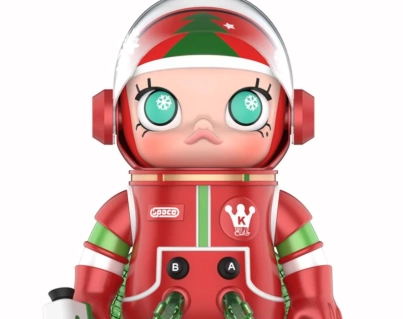 POP-MART-MEGA-Space-Molly-1000-Christmas.webp