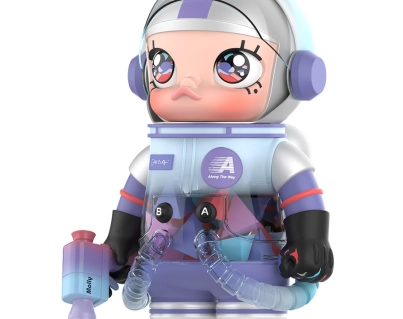 POP-MART-MEGA-Space-Molly-400-Louis-De-Guzman.webp