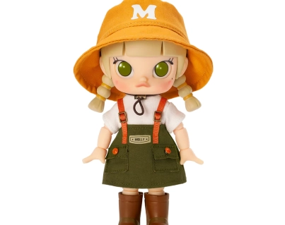 POP-MART-Molly-Go-Camping-BJD-Action-Figure.webp