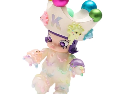 POP-MART-Molly-x-Instinctoy-Inc-EROSION-MOLLY-COSTUME-400-Collectible-Figure.webp
