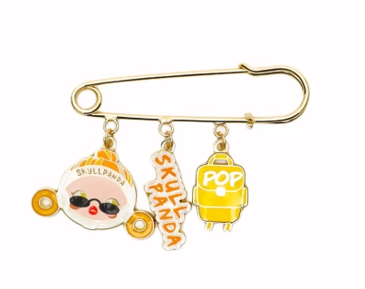 POP-MART-SKULLPANDA-Hypepanda-Series-Safety-Pin-Badge-Blind-Box.webp